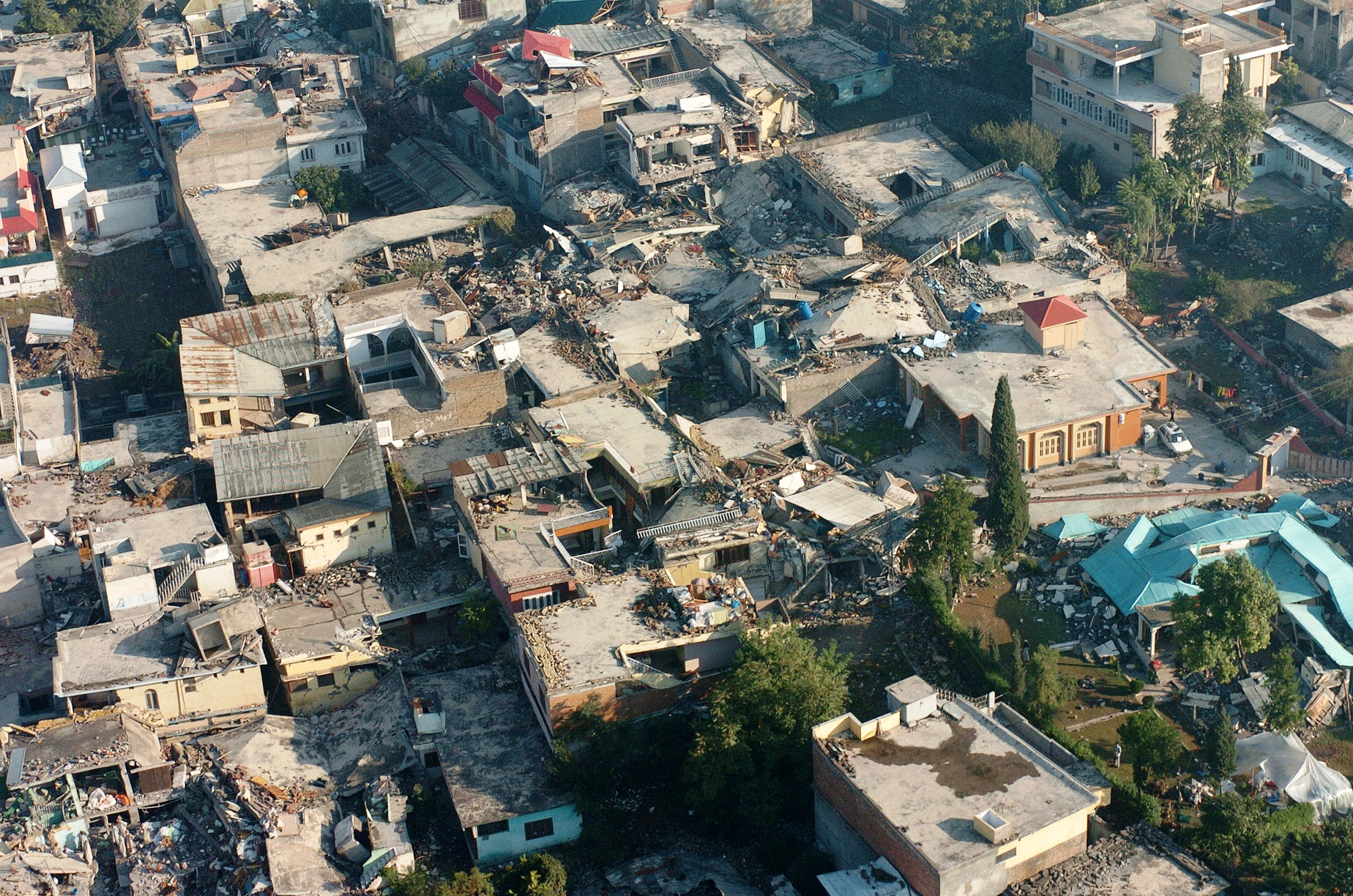 muzaffarabad earthquake damage 2005
